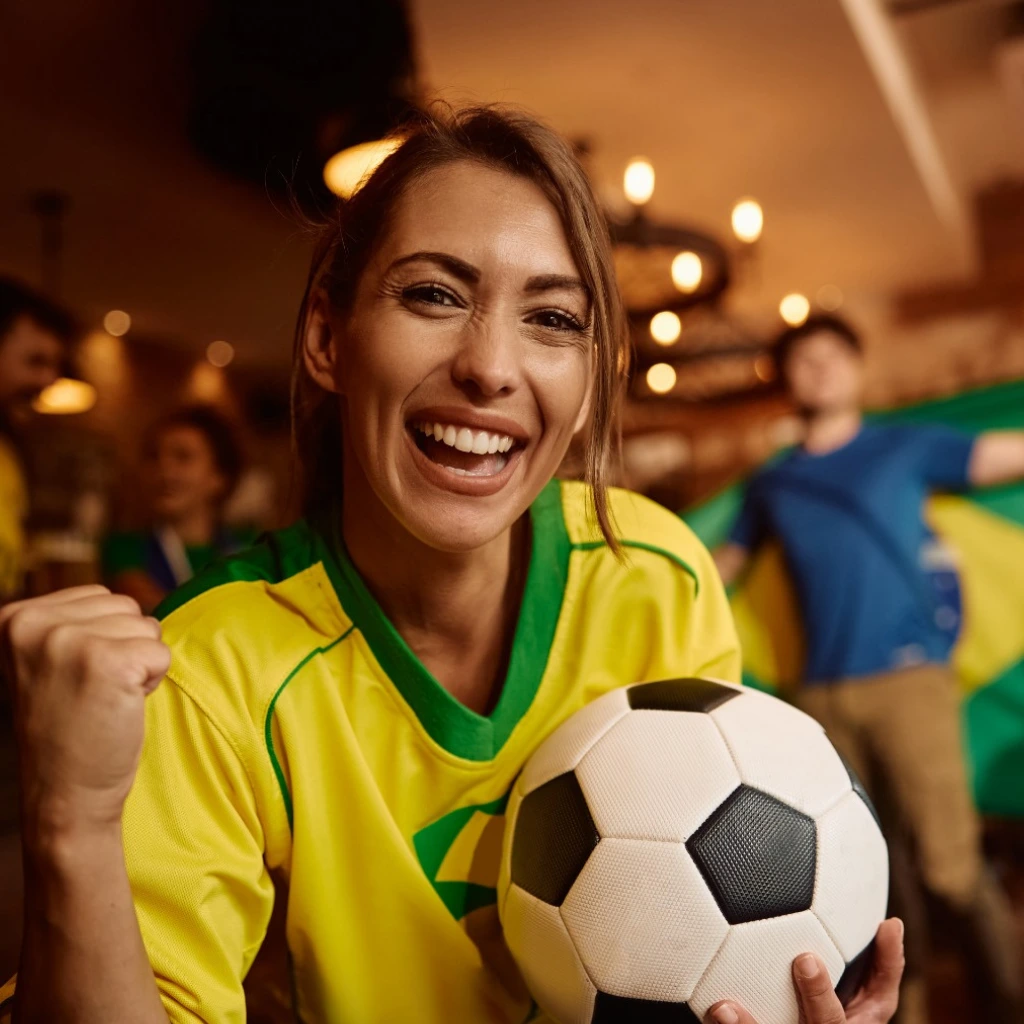 Kadın Taraftarlara Özel Tribün Rehberi - Banabilet Blog